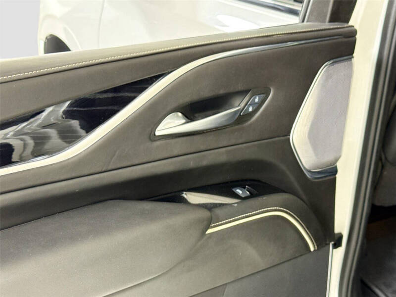 2024 Cadillac Escalade-V