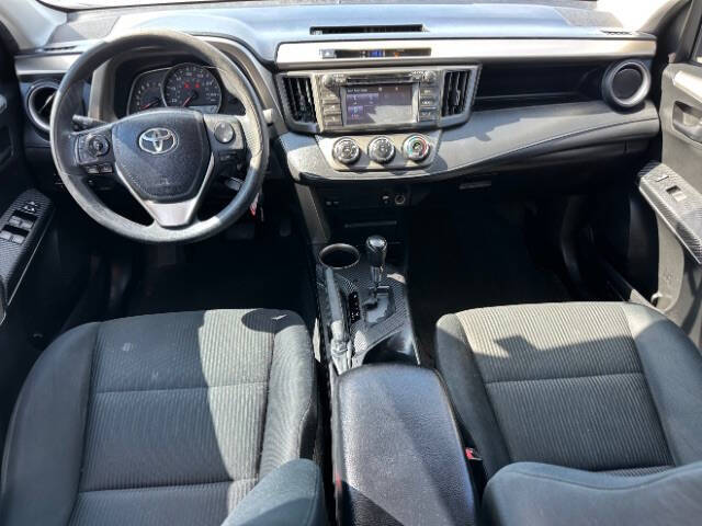 2015 Toyota RAV4 LE