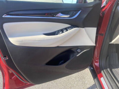 2022 Buick Enclave Essence