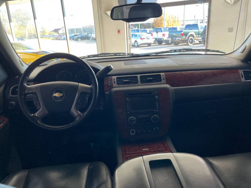 2011 Chevrolet Avalanche LTZ