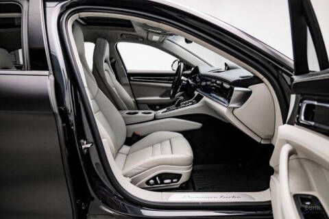 2018 Porsche Panamera Turbo Sport Turismo