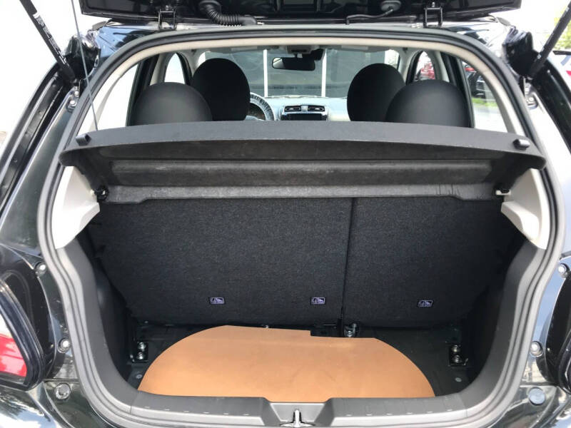 2023 Mitsubishi Mirage ES