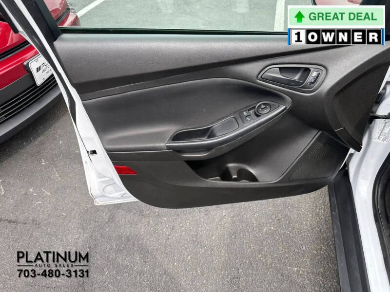 2016 Ford Focus S