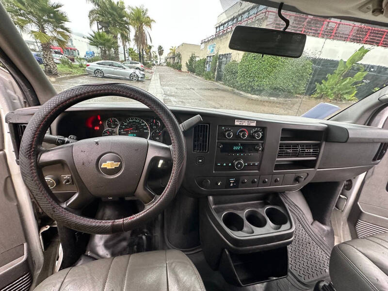 2013 Chevrolet Express 2500