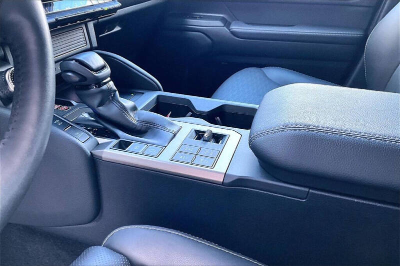 2024 Toyota Land Cruiser