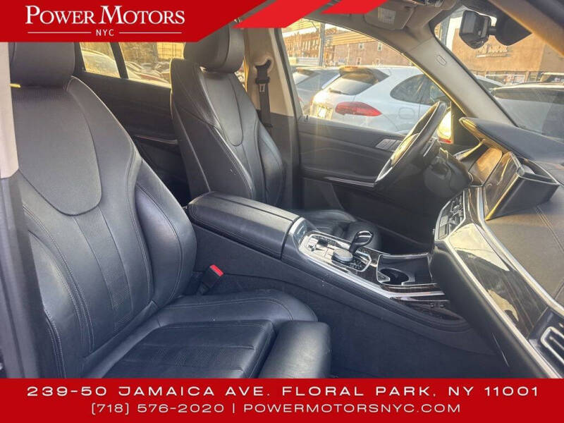 2021 BMW X7 xDrive40i