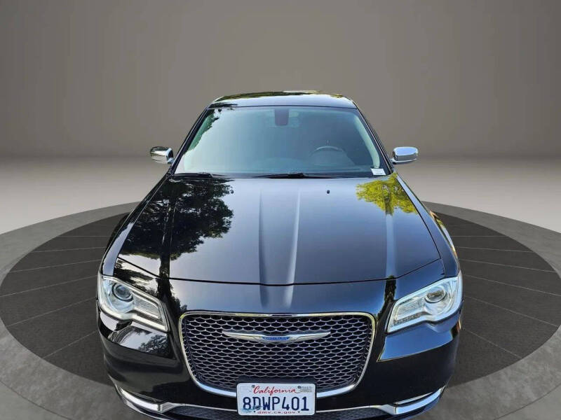 2018 Chrysler 300 Limited