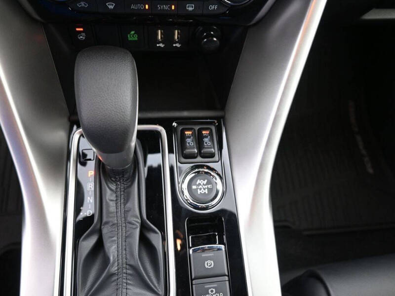 2026 Mitsubishi Eclipse Cross SEL