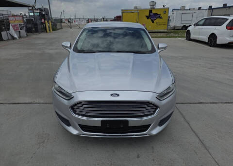 2014 Ford Fusion SE