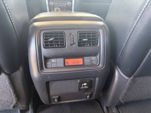 2015 Nissan Pathfinder Platinum