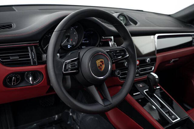 2026 Porsche Macan S