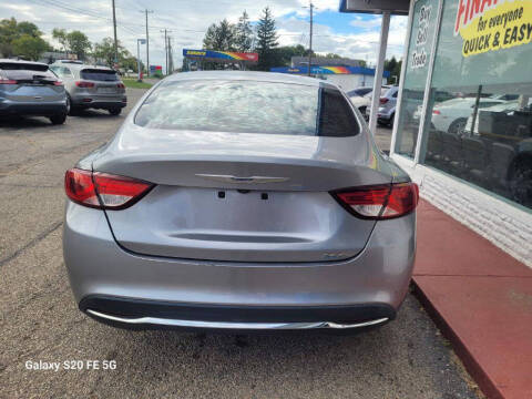 2016 Chrysler 200 Limited