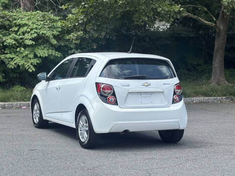 2014 Chevrolet Sonic LT Auto