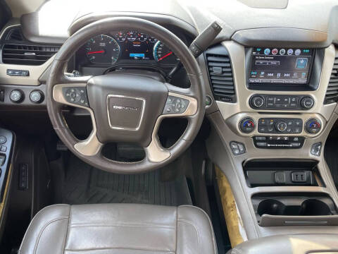 2017 GMC Yukon Denali