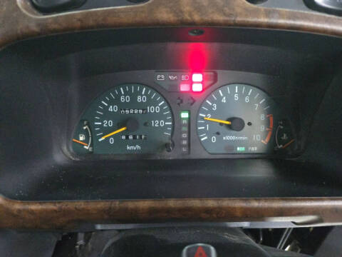 1996 Mitsubishi Bravo