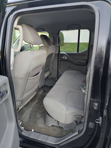 2011 Nissan Frontier S