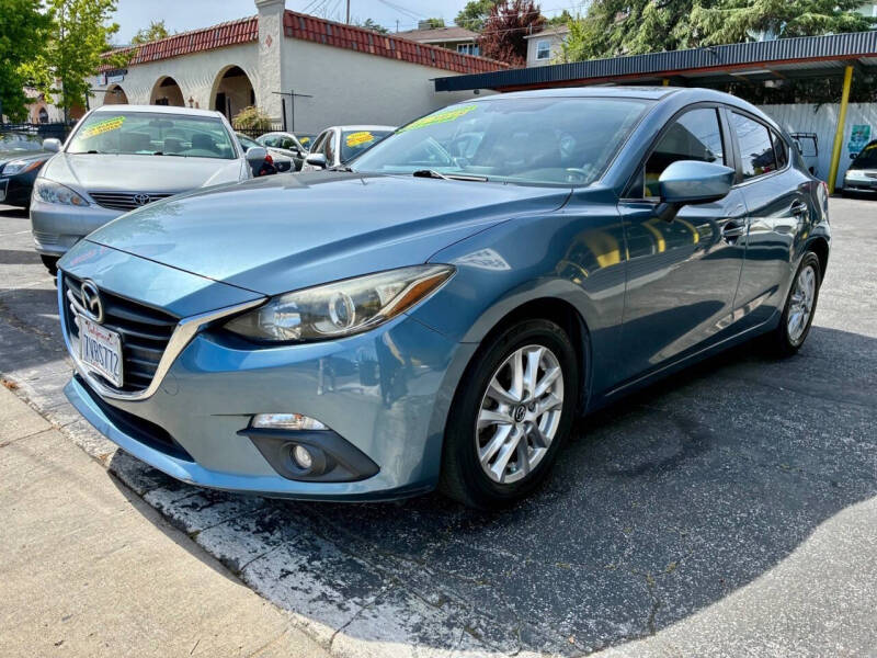 2016 Mazda MAZDA3 i Touring