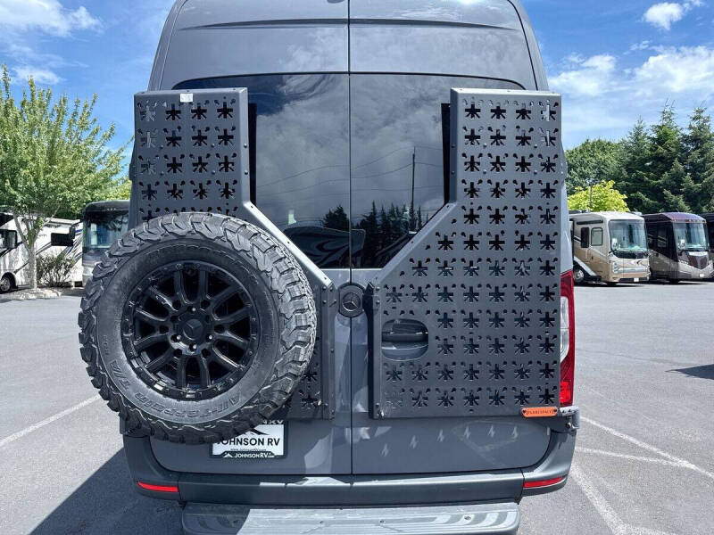 2024 Mercedes-Benz Sprinter
