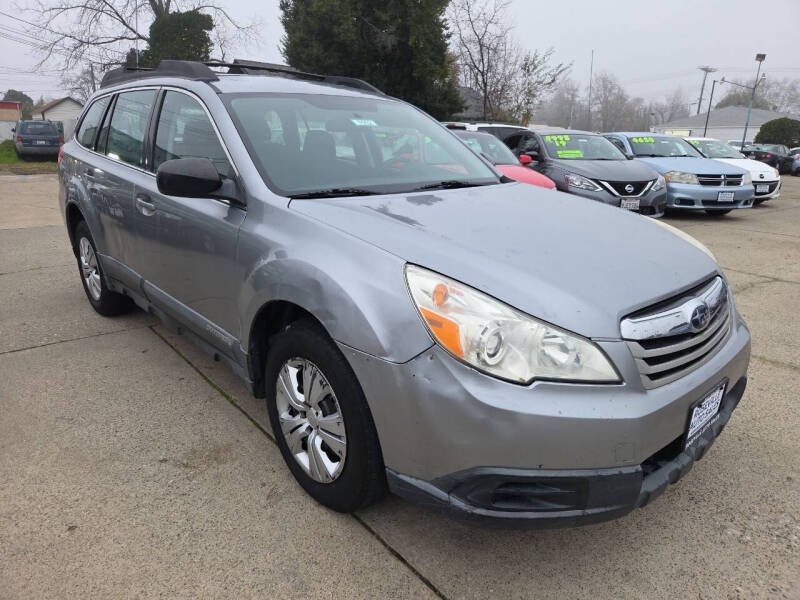 2010 Subaru Outback 2.5i