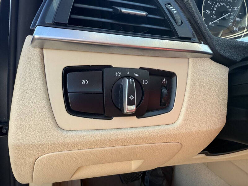 2015 BMW 3 Series 328i