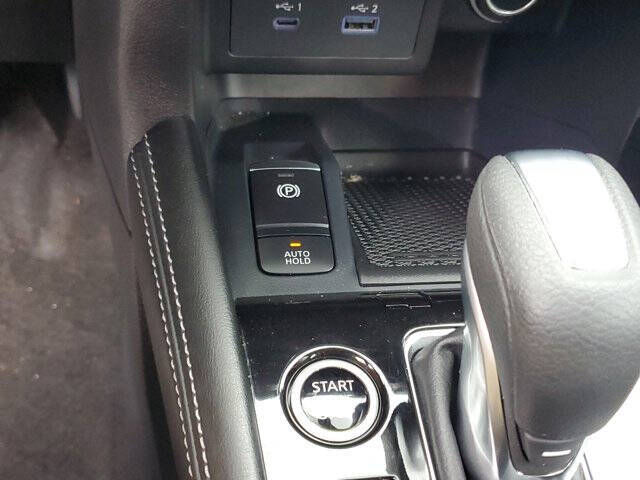 2023 Nissan Kicks SV