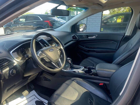 2018 Ford Edge Titanium