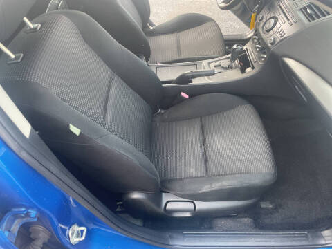 2012 Mazda MAZDA3 i Touring