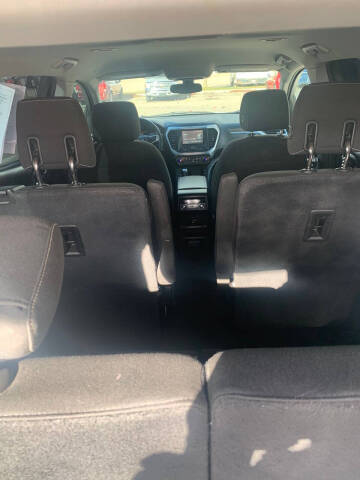 2018 GMC Acadia SLE-2