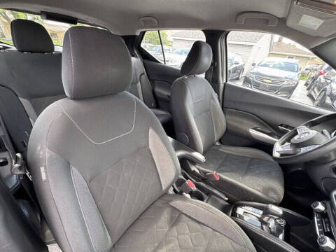 2020 Nissan Kicks SV