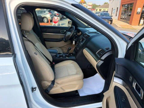 2016 Ford Explorer
