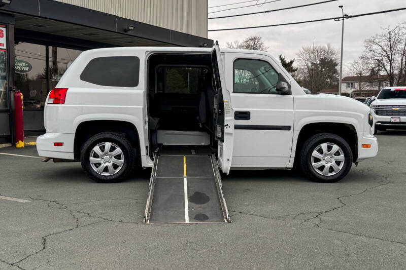 2016 AM General MV-1