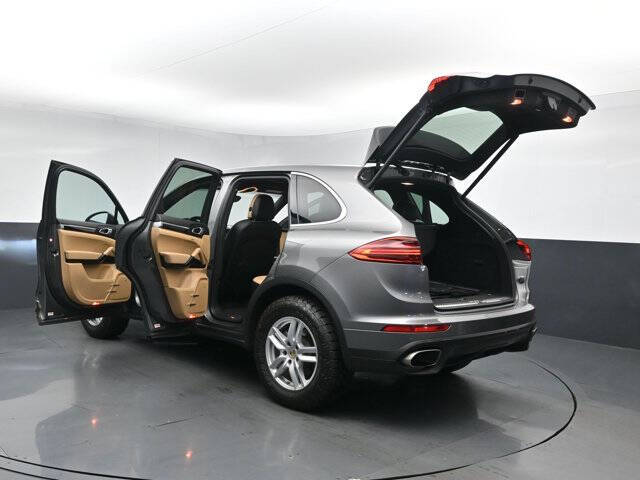 2016 Porsche Cayenne