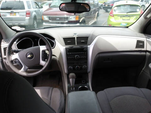 2012 Chevrolet Traverse LS