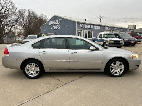 2007 Chevrolet Impala for sale at Youngblut Motors in Waterloo IA