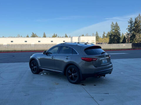2011 Infiniti FX35