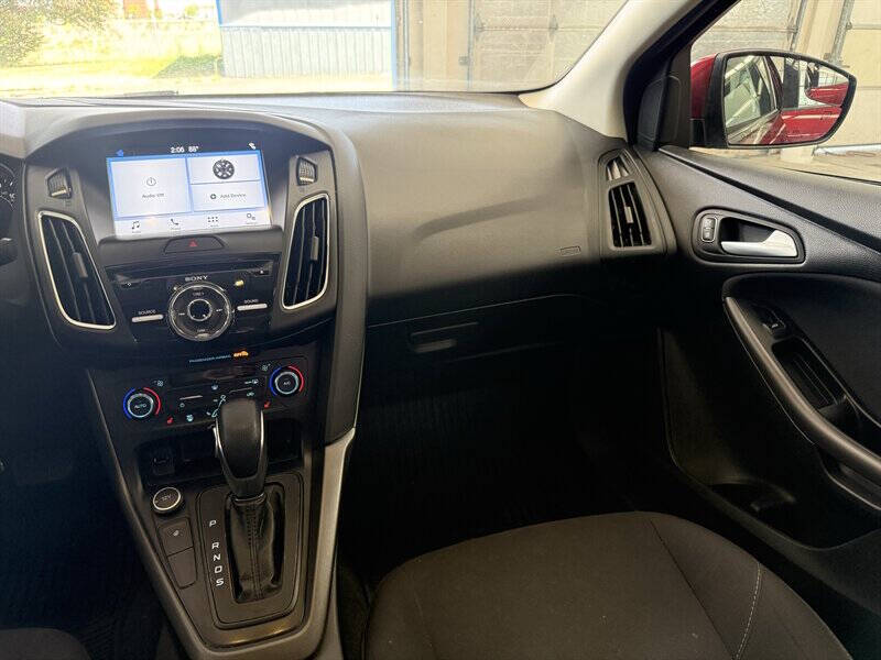 2017 Ford Focus SEL