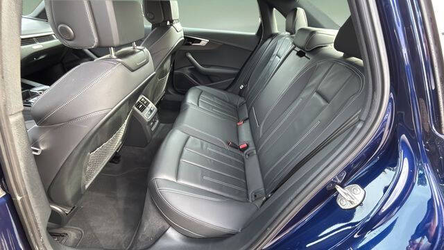 2024 Audi A4 quattro S line Prem Plus 45 TFSI