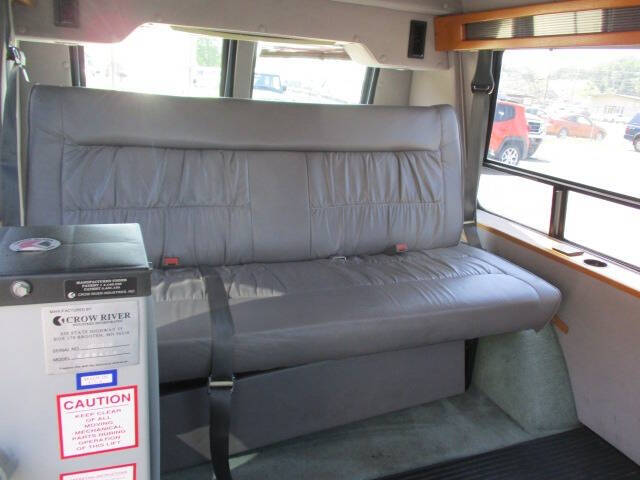 1996 Dodge Ram Van 2500