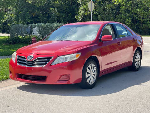 2010 Toyota Camry for sale at L G AUTO SALES in Boynton Beach FL