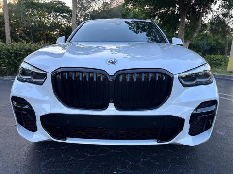 2022 BMW X5 M50i