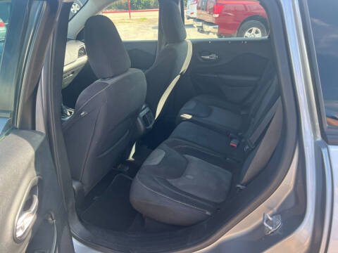 2014 Jeep Cherokee Sport