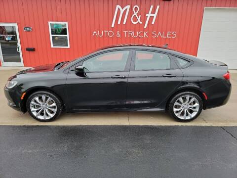 2015 Chrysler 200 for sale at M & H Auto & Truck Sales Inc. in Marion IN