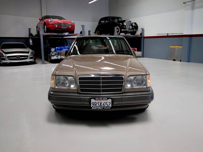 1994 Mercedes-Benz E-Class E 320