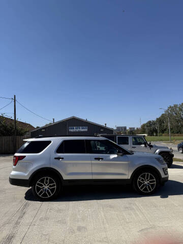 2016 Ford Explorer Sport