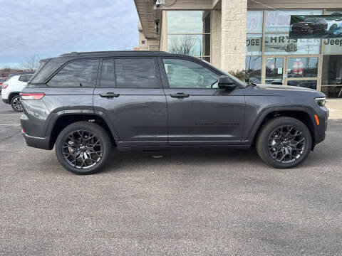 2025 Jeep Grand Cherokee Summit Reserve
