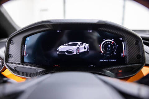 2025 Lamborghini Revuelto