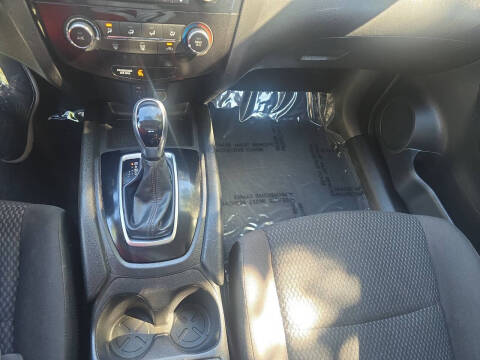 2017 Nissan Rogue Sport S