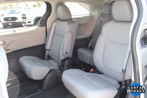 2023 Toyota Sienna XLE 7-Passenger