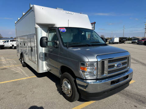 2025 Ford E-Series
