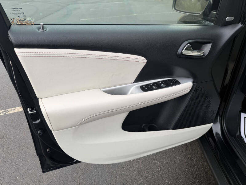 2013 Dodge Journey R/T